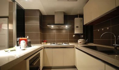 櫥柜面板開裂怎么辦，櫥柜面板如何保養(yǎng)