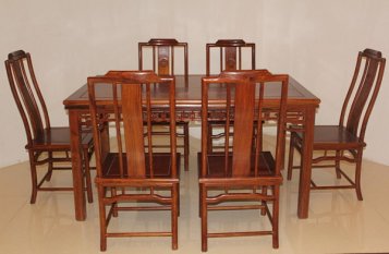 做餐桌用什么木材好？