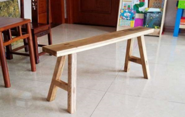 外國木工現(xiàn)場制作長凳(視頻) 外國木工現(xiàn)場制作長凳(視頻)